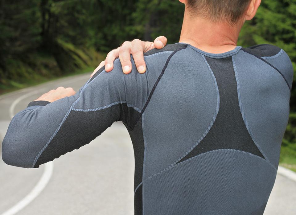 Lesões no ombro são comuns na prática esportiva